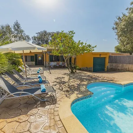 El Mal Pas / Seguinet Villa *